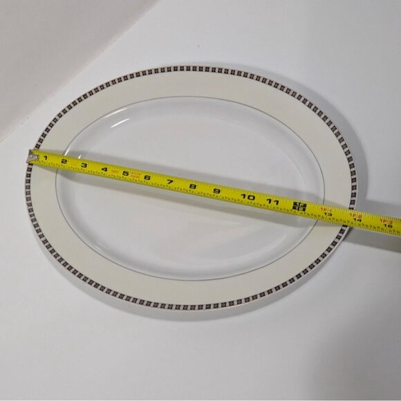 Noritake Lafayette Oval Platter White Beige Black Trim Japan - Picture 13 of 16